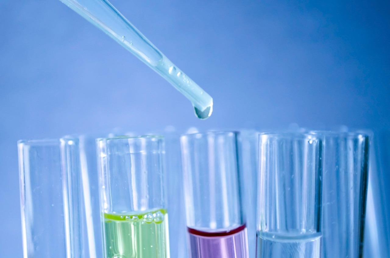 Wasseranalyse im Labor — Viren-Detektion